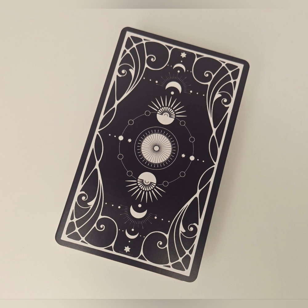 Ethereal Visions Tarot Luna Edition Matt Hughes Deck w Guidebook - Picture 10 of 13